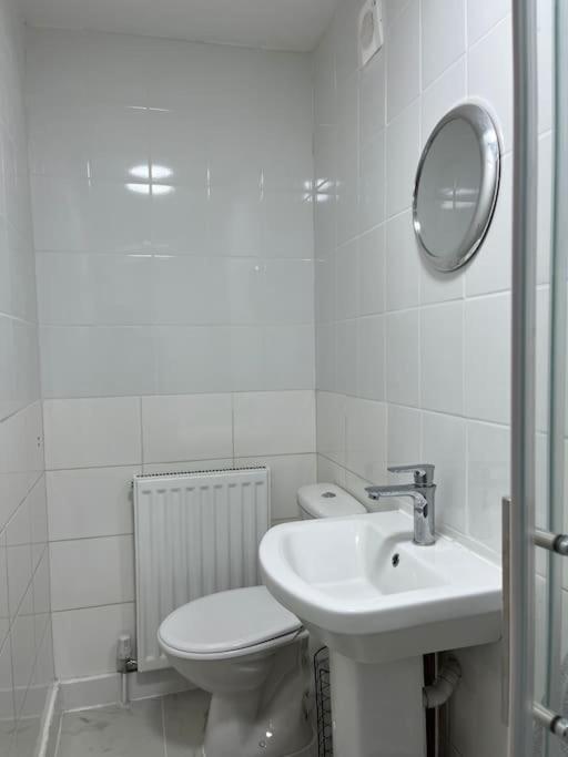 Apartment Walking Distance From Bridge Train Station Modern 4 Bedroom